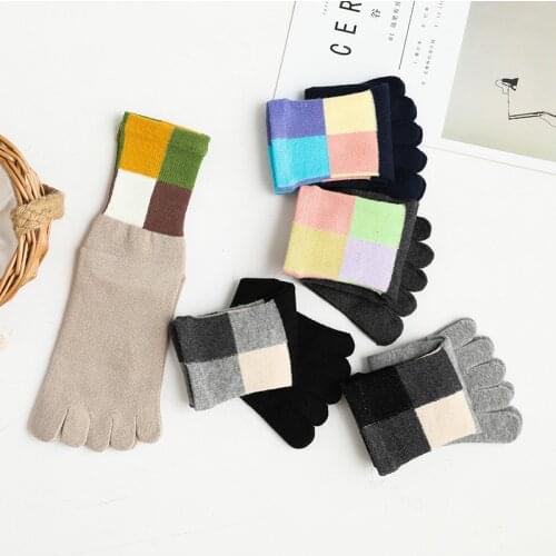 Womens Ankle Socks 5 Finger Autumn and Winter Cotton Toe Socks Cotton Tube Fashion Socks Color Plaid Screw