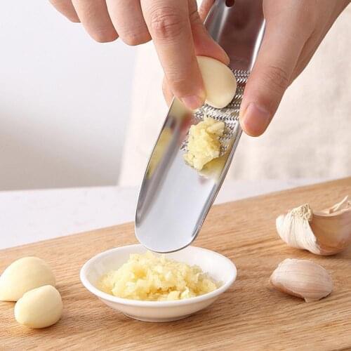 Household Steel Garlic Ginger Grinder Garlic Grater Chopper Crusher Manual Press Tools Kitchen Gadgets Accessories