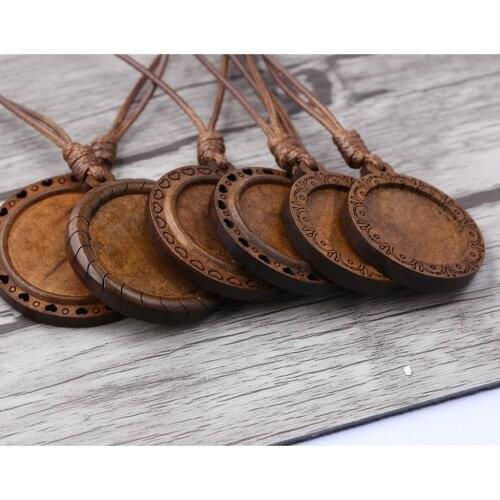 Onwear 5pcs wood cabochon settings 25mm 30mm inner size blank cameo pendant base trays with leather cord for jewelry making