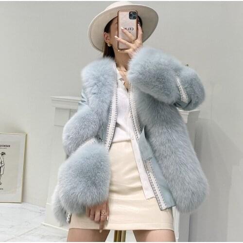 High-Quality 2021 Winter New Fashion Natural Fox Fur Coat Womens Short Temperament Leather Grass Jacket with Pocket