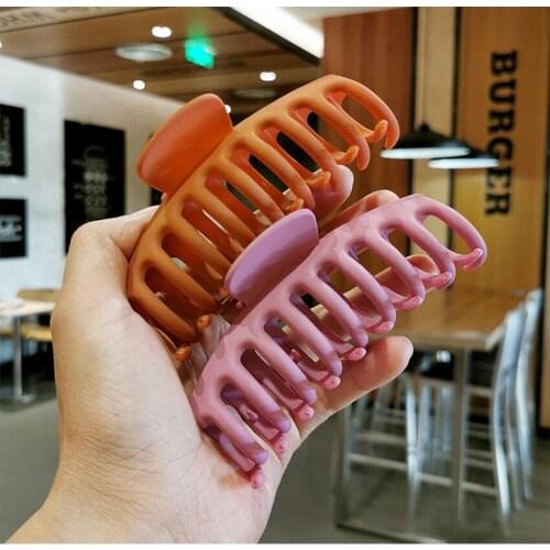 Big Hair Claws Hair Clips Multicolor plastic clip Hair Grab bathroom headdress bath hair clip for Women Girls Accessories