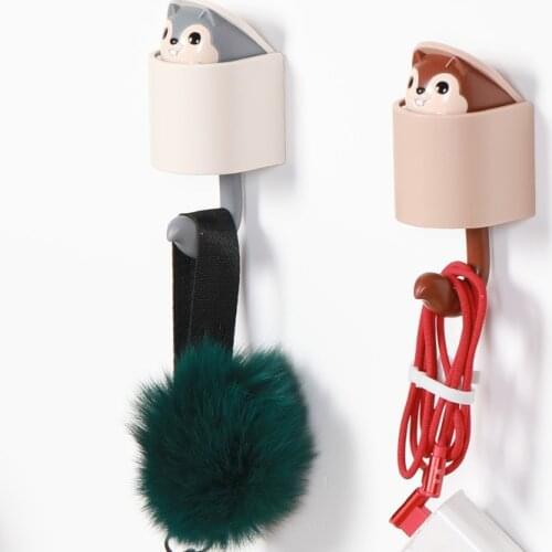 1Pcs Coat Wall Hook Key Holder Creativity Outstretch Squirrel Hook Wall Home Storage Kitchen Hook Bathroom Accessory Coat Hanger