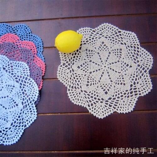 2018 new design 5 pic/lot flower lace crochet doilies as innovative items for home photo props round table coaster placemats