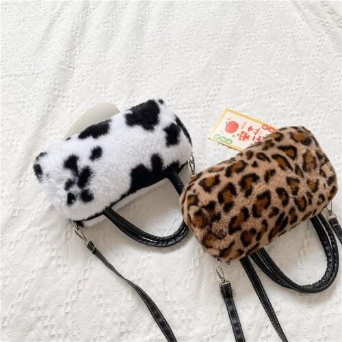 Womens Bag Furry Clutch Bags for Women Contrast Color Cool Girls Crossbody Shoulder Bag Ladies Autumn Winter Exquisite Handbags