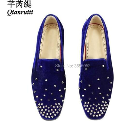 Qianruiti Chaussure Homme Royal Blue Black Velvet Loafers Slip On Mens Shoes Casual Flats Metal Studded Male Footwear Large Size
