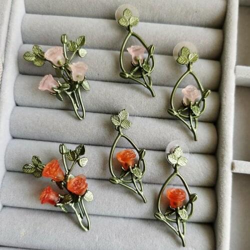 Earrings deserve to act the role of the lacquer that bake womens national wind alloy plant carrots pink flower pin