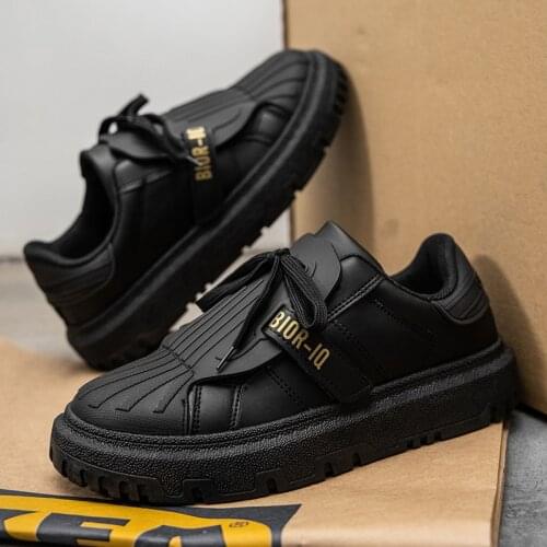 Hot Fashion Black Men Trendy Sneakers Autumn Shell Toe Designer Shoes Men Casual Microfiber Platform Streetwear Mens Casual Shoe