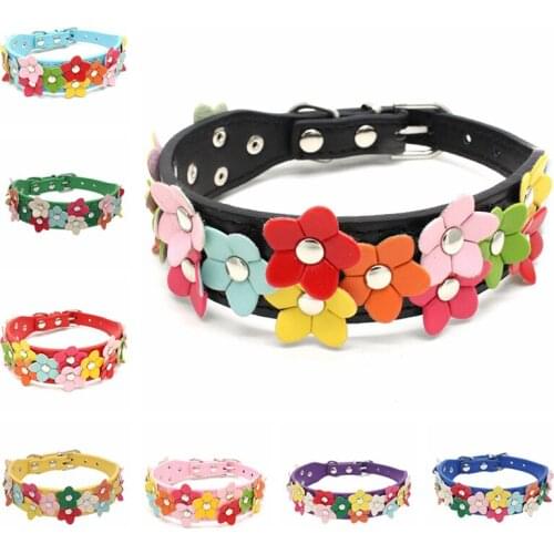 2021 Cute Flower Pet Dog Collar PU Leather Studded Dogs Necklaces Double Row Flower Collar Neck Strap Pet Products Wholesell