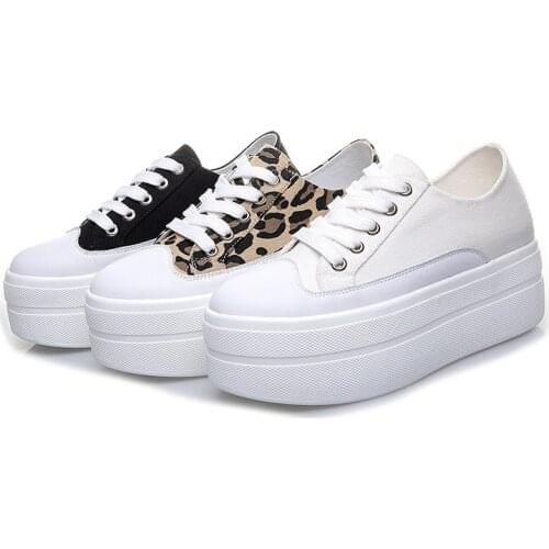 White Shoes New Leopard Womens Shoes Breathable Shallow Solid Canvas Fashion Round Toe Women Shoes Platform Casual Shoes