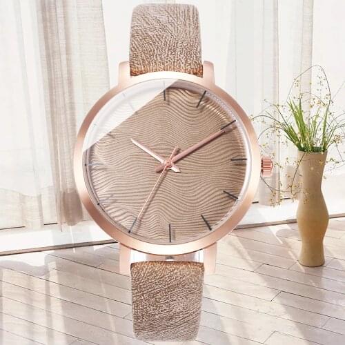 2020 Luxury Brand Dress Women Watches Fashion Bracelet Leather Wristwatch For Ladies Watch Relogio Reloj Montre Femme Gold Clock