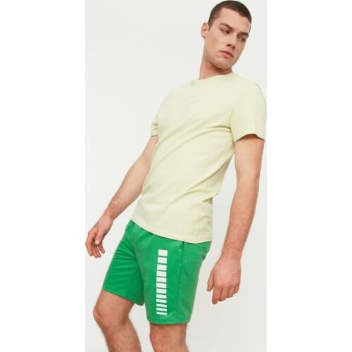 Trendyol Men 'S Regular Fit Shorts & Bermuda TMNSS21SR0137