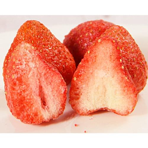 Strawberry Freeze Dried Fruits Snacks Chunks - Non-GMO 100% Natural and Organically Processes Bake Material Cake Decorate