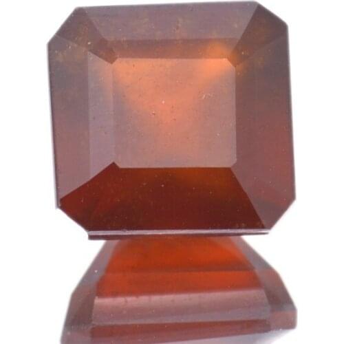 5,72 ct.Hessonite Garnet Emerald Cut