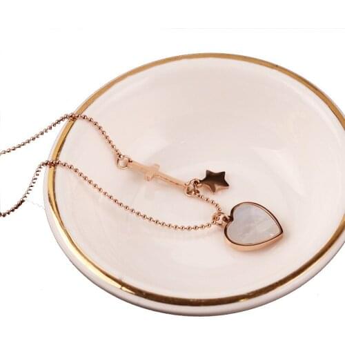 316L Stainless Steel Heart Necklace Simple Temperament Shell Cross Pendant Wedding Necklace No Fade