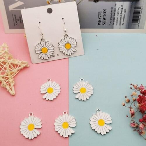 10PCS 25*28mm Jewelry Accessory Alloy Daisy Flowers Enamel Charms Oil Drop Sun Flower Earring Floating DIY Bracelet Craft FX376
