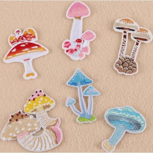 Mushroom Plant Embroidered Patch Applique Cute Patches Fabric Badge Garment DIY Apparel Accessories Badges