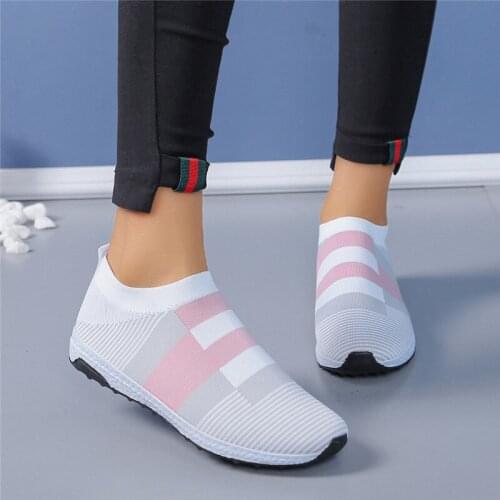 New Sports Shoes Womens Shoes Classic Ladies Fashion Casual Ladies Socks Shoes Student Running Sports Shoes
