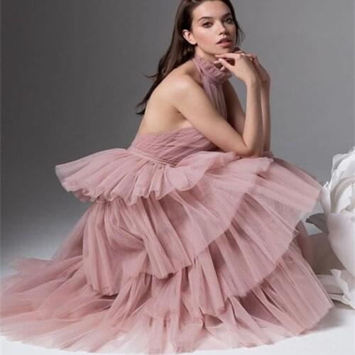 2020 Pink A-Line Halter Neck Tulle Evening Dresses Blackless Ruffle Tiered Dubai Long Prom Dress Robe de soiree LE40751