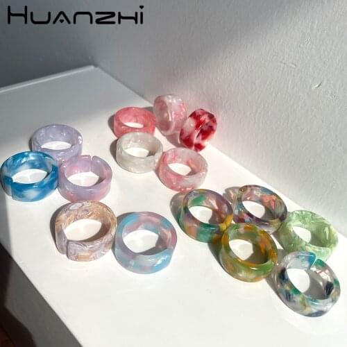 HUANZHI 2021 New Gradient Texture Blooming Transparent Minimalist Colorful Acrylic Resin Open Circle Adjustable Rings for Women