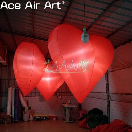 Giant red led lighting hanging inflatable heart shape replica model,ceiling infaltable led heart for wedding/party decoration