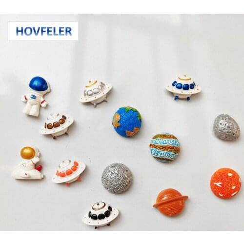 Planet & Moon Magnetic Sticker Astronaut Refrigerator Magnet 3D Creative Space Shuttle Fridge Magnet Home Decoration Gife