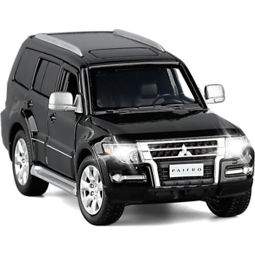 Simulation 1: 32 Pajero V97 SUV six door sound light steering shock absorber model toy car childrens birthday gift