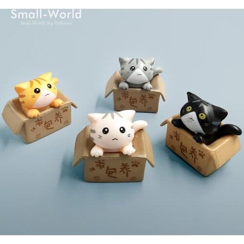 Cat inside box Miniature Figurine Seeking Nurturing wedding decoration Cake mini fairy garden resin craft ornament toy