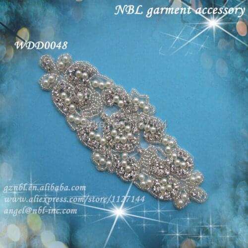 30PCS) Wholesale hand beaded sewing rhinestone pearl applique patch iron on for dress WDD0048