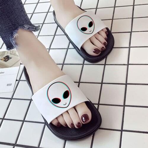 Fun Cartoon Slippers Summer Beach Slipper Open Toe Home Slides Indoor Slippers Women Shoes Comfort Flip Flops Girls