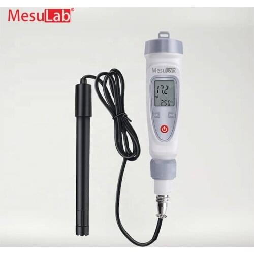 High accuracy dissolved oxygen and temperature (do) meter