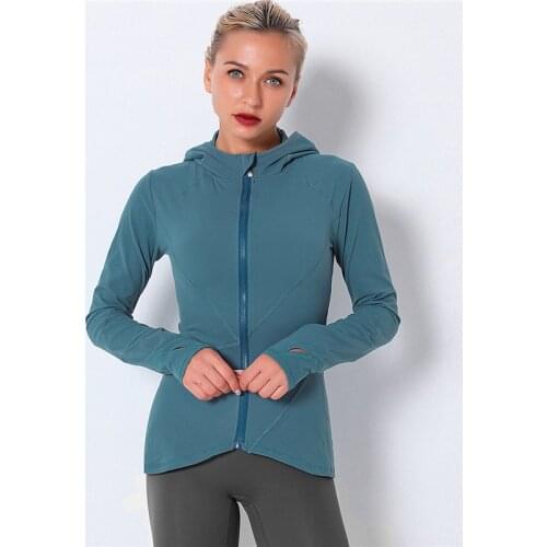 Women Athletic Sports Shirts Long Sleeve Fitness Tops Yoga Top with Hood Gym Jacket Workout Sweatshirts Running Coat With Zipper