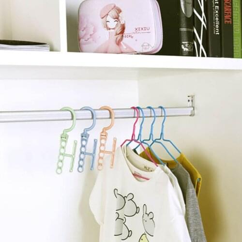 1Pcs 3Colors Rotating Handle Plastic Portable Multi-function Home Organizer Space Saving Coat Hangers 5-holes