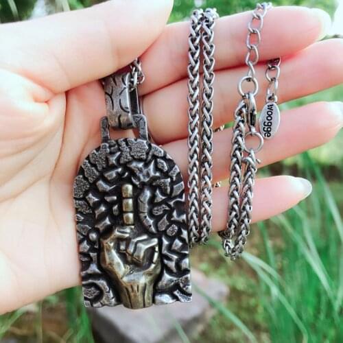 Collares Largos De Moda 2018 Fashion Jewelry Chain Crack Middle Finger Stone Necklace Men Bijoux Femme Long Necklaces For Women