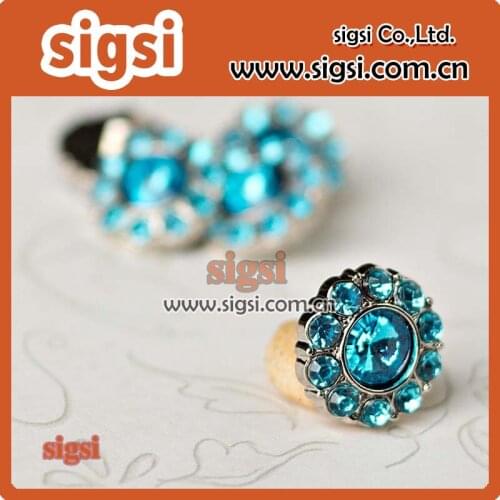Light blue crystal acrylic rhinestone button for accessories