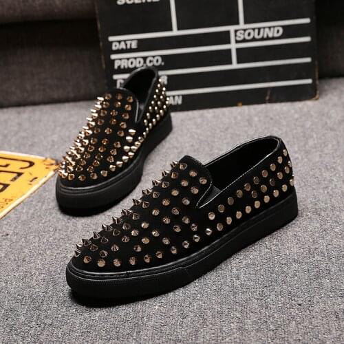 Mens summer shoes black leather lazy shoes cool British style fashion rivets casual loafer shoes men chaussures homme