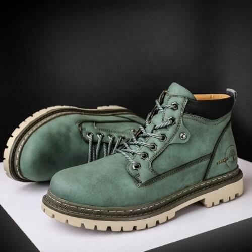 Fashion Green Mens Martin Boots High Quality Black Winter Leather Boots Men Non Slip With Fur Work Shoes Men Boots Botas Hombre