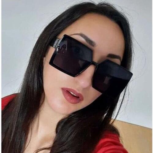 Fashion Oversized Sunglasses For Women PC Frame Sun Protection UV400 Eyeglasses Vintage Coated Glasses Luxury Lunette Gafas