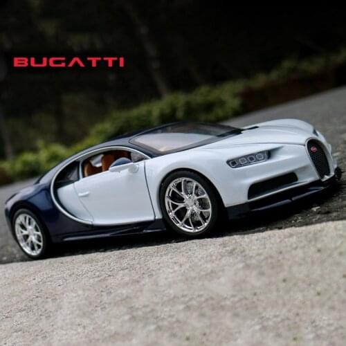 1:24 Bugatti Divo Chiron simulation Alloy Retro Car Model Classic Car Model Car Decoration Collection gift