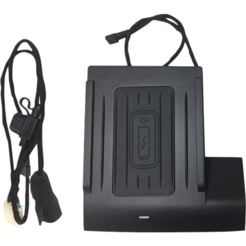 10W Car Wireless Charger Fast Charging Adapter Power Supply for Golf 7 MK7 2013-2018