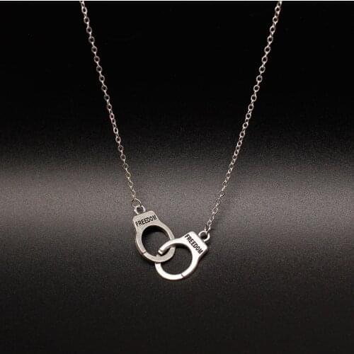 Creative New Handcuff Pendant Necklace Womens Fashion Silver Color Clavicle Sweater Chain Necklaces Collares Jewelry