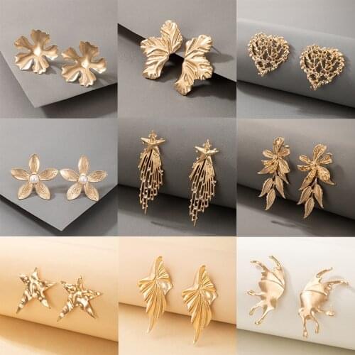 Docona Bohemia Hollow Heart Flower Stud Earring for Women Gothic Irregular Geometric Metal Alloy Earrings Women Party Jewelry