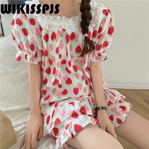 2021 Korean Sweet Lace Strawberry Housewear Short Sleeve Shorts Womens Pajamas Lounge Wear Lounge Sets Sleep Tops