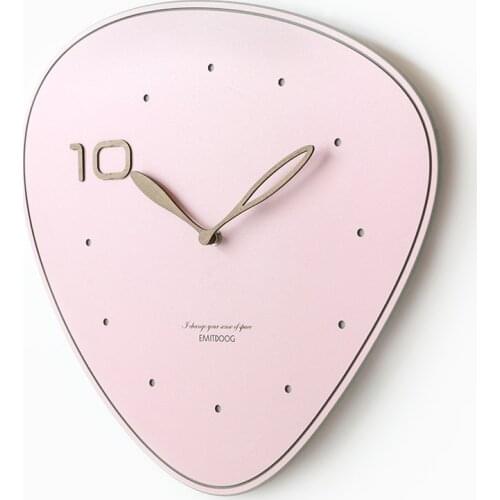 2021 new Creative childrens home clock Nordic European style light luxury simple wall watch bedroom living room wall clock