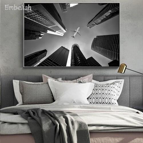 1 Pieces Aircraft Flying Above City Black And White Landscape Posters For Living Room Modern Home Decor Picture Canvas Painting