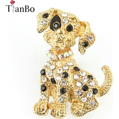 Golden Color Dog Brooches Rhodium Plated Animal Brooch Sparkling Rhinestone Pins Tasteful Jewellery Accessories
