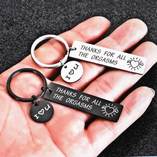 Valentines Day for Boy/girl Friend 1pc Black Humor Keychain Wedding Personalized Gift for Guests Presents Party Favors Souvenirs