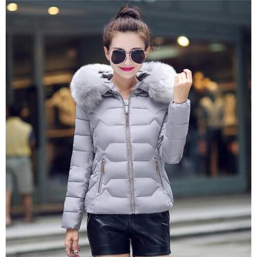 2019 Winter jacket women Hooded Coat Fashion slim short Cotton padded coat Fur collar Parka for Women Casual Thick Warm Overcoat