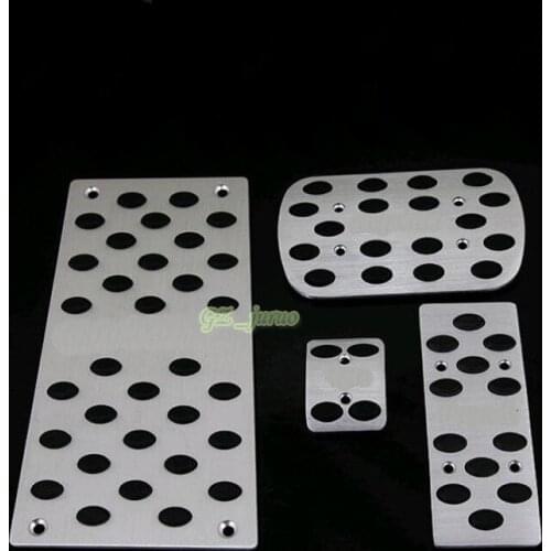 Aluminum alloy AT Auto Pedals Footrest Brake Pedal Accelerator Stickers Labrador Dog Pad For Toyota Camry 2012 2013 2014