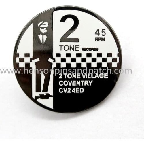 Customized high quality metal Hard enamel 2 tone pin badge