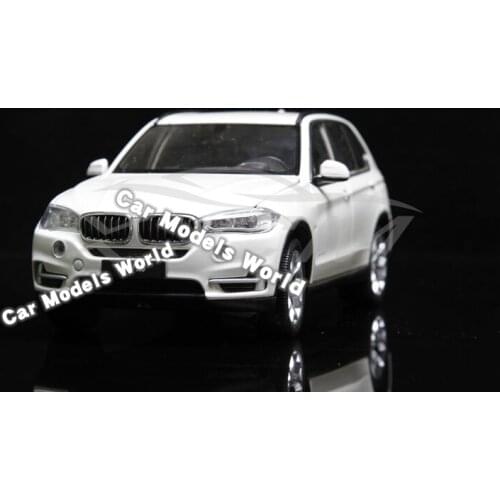 Diecast Car Model Welly NEX Models for X5 1:24 (White) + SMALL GIFT